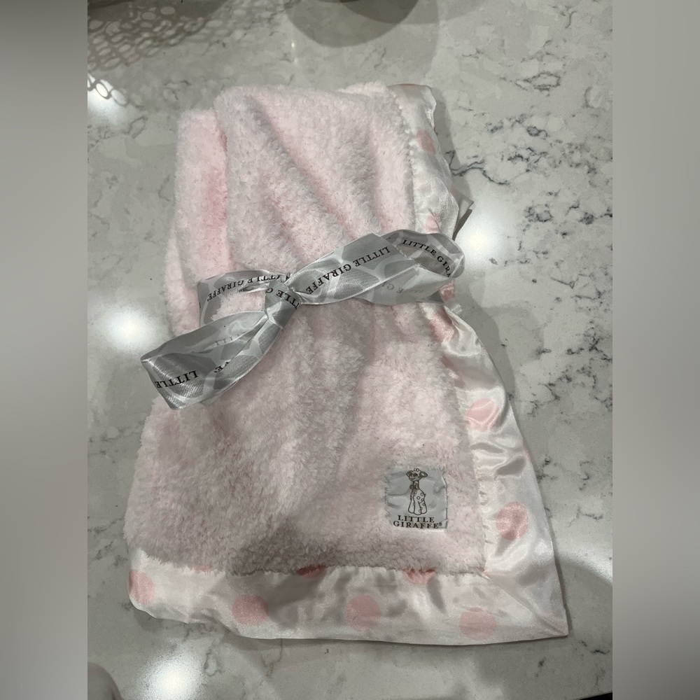 Little giraffe baby blanket